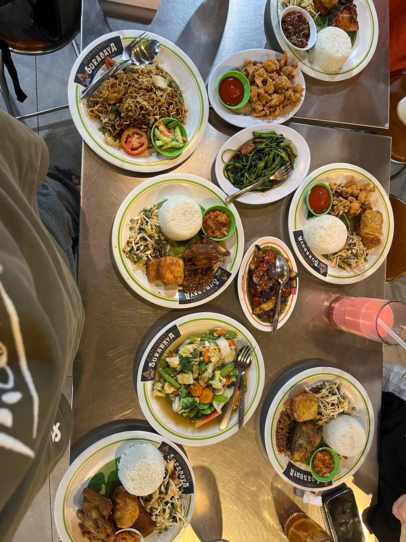 Ayam Penyet盛宴